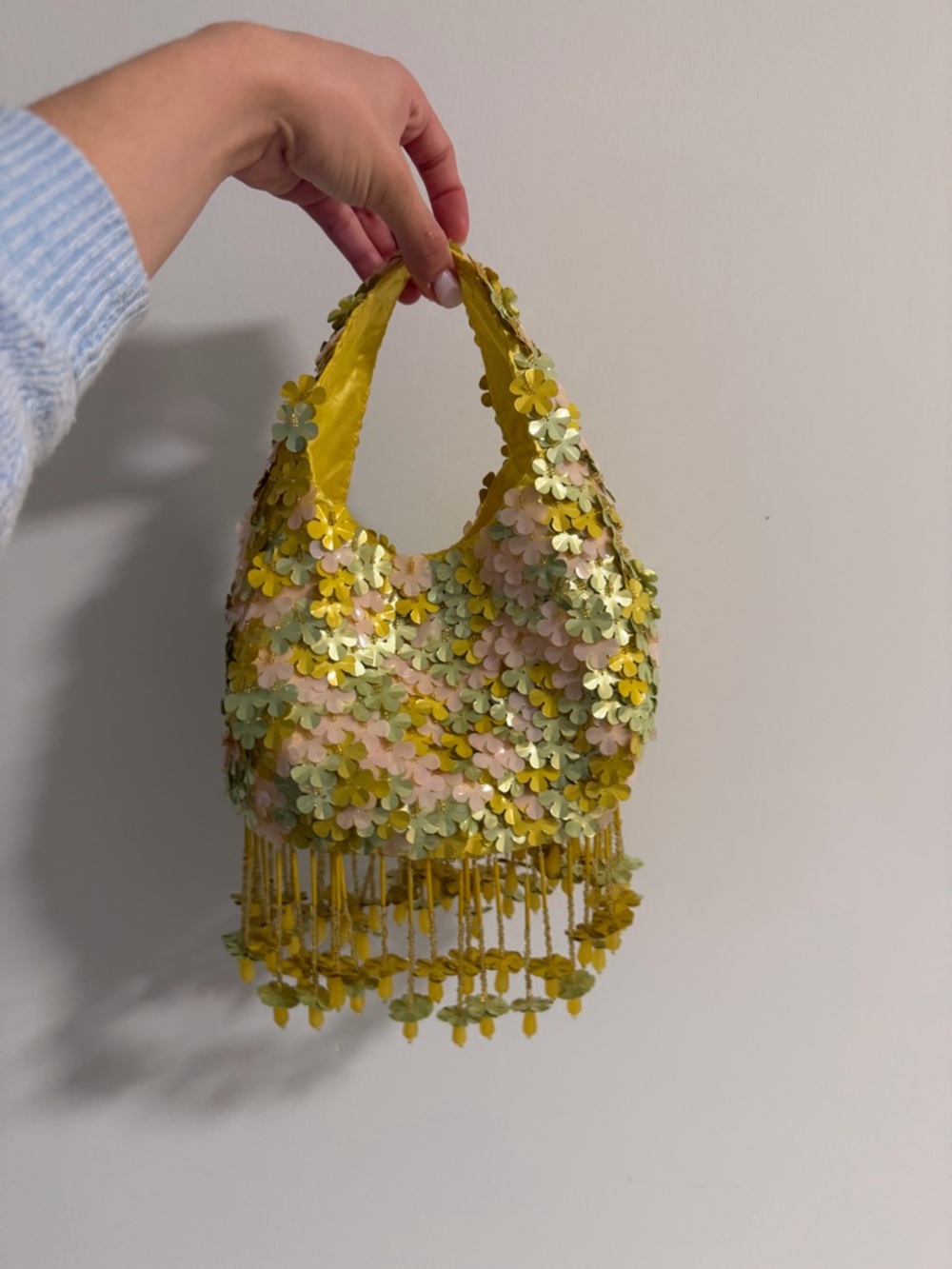 TJ MAXX colorful purse - Yellow Floral Sequin Handbag